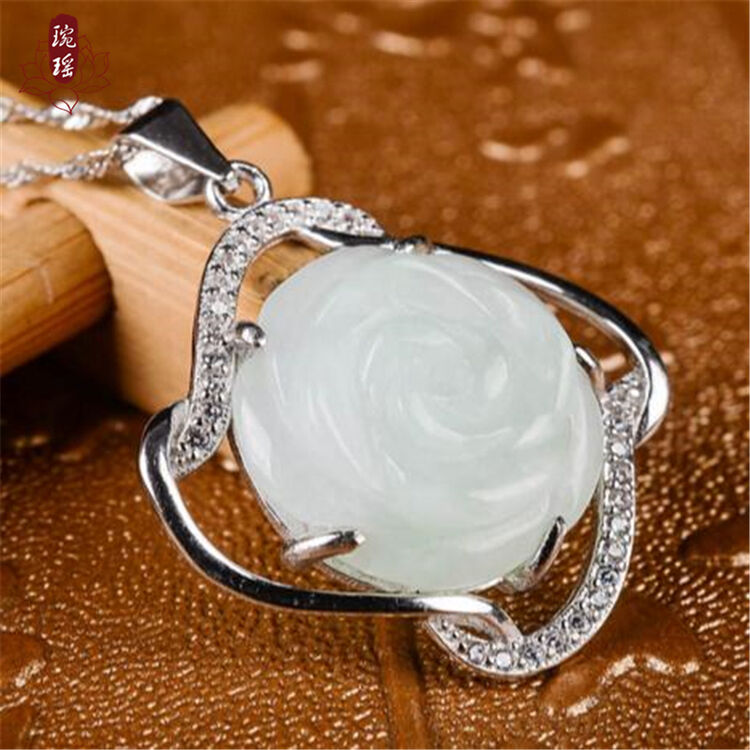 琬瑶925银镶镂空玫瑰花翡翠吊坠