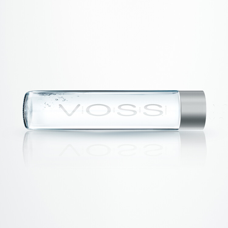 芙丝（VOSS）挪威进口饮用天然泉水(深层自流)375ml*6瓶(玻璃瓶)礼盒装 光明服务菜管家商品 