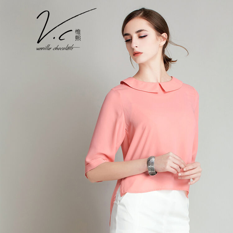 c惟熙2018夏季新款欧美七分袖纯色后开叉娃娃领雪纺衫女前短后长百搭