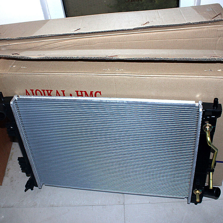 hmc 适配现代瑞纳伊兰特悦动索纳塔八途胜朗动御翔领翔ix35雅绅特水箱