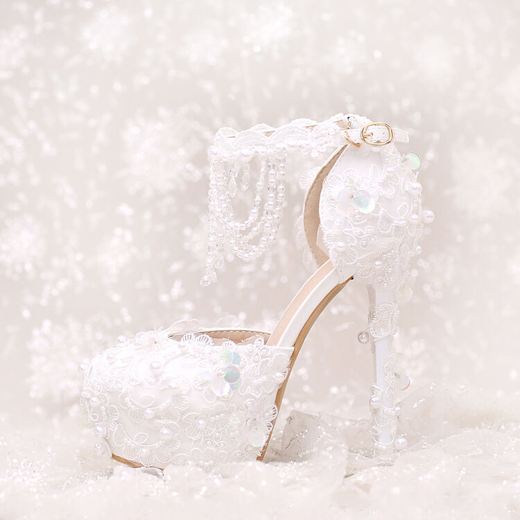 2017夏季新款高跟鞋 甜美白色水晶鞋新娘婚鞋凉鞋细跟花朵水钻防水台