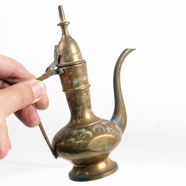 祥珑佳艺20世纪早期西洋古董铜器黄铜酒壶 铜壶 简单雕花 摆设道具