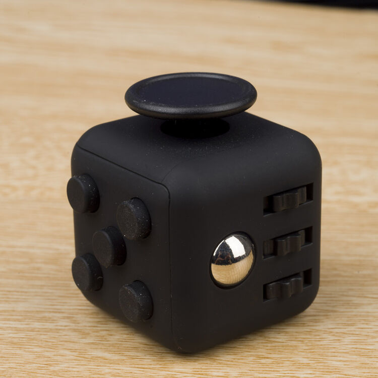减压骰子解压魔方玩具缓解压力无聊创意 纯黑色