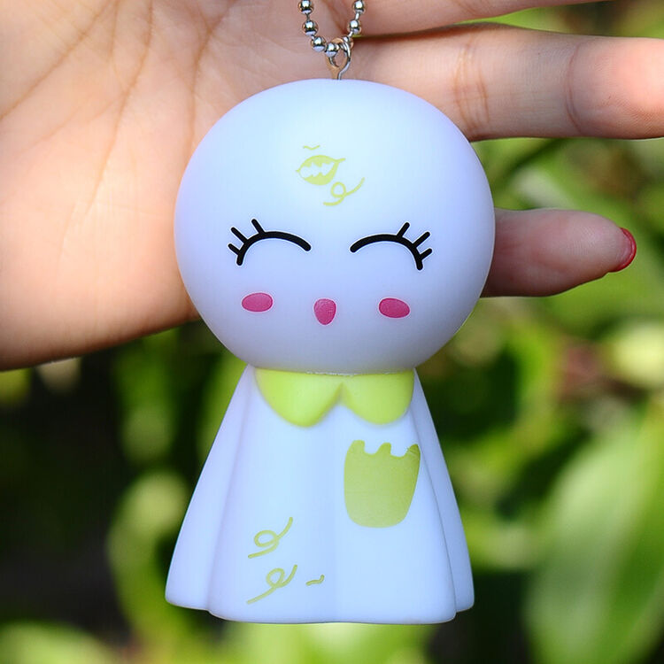 适用于韩国 可爱晴天娃娃钥匙扣 卡通公仔汽车钥匙挂件毛绒扫晴娘扫天