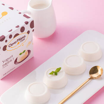 巧妈妈牛奶布丁休闲零食儿童果冻布丁220g盒装炒酸奶味2件
