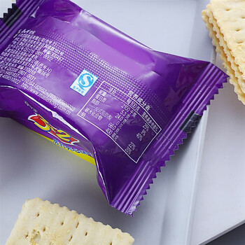 康师傅 3 2苏打夹心饼干果香蓝莓500g *2个