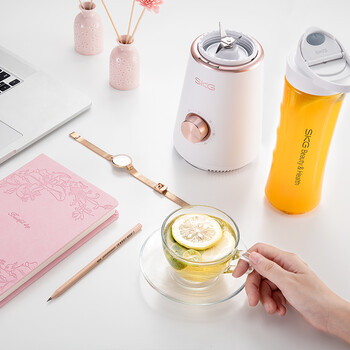 skg榨汁机便携式迷你家用多功能小型便携式电动榨汁杯果汁机 2505