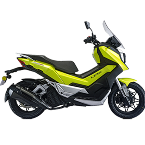 力帆减震驾驶摩托车