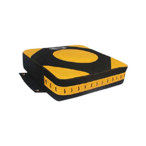 曼华体育 练拳散打沙包