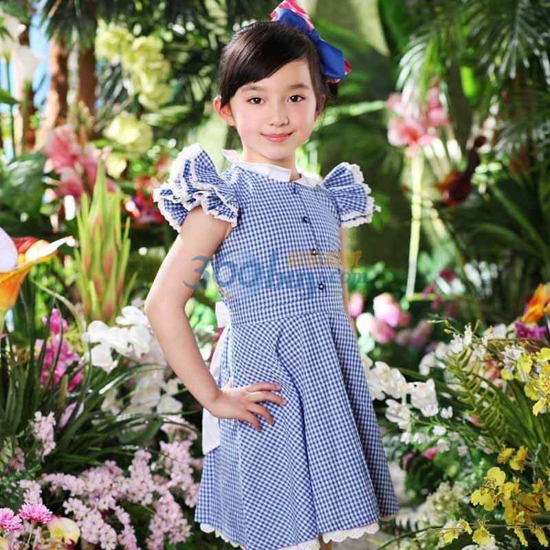 绿盒子童装女童摩登小姐2012夏款经典格子翻领荷叶袖连衣裙 蓝色 单色
