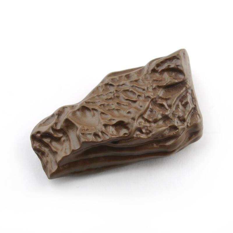 域石珍藏馆 新疆哈密绿泥石项链自然成形呈色绿色挂件男女首饰时尚