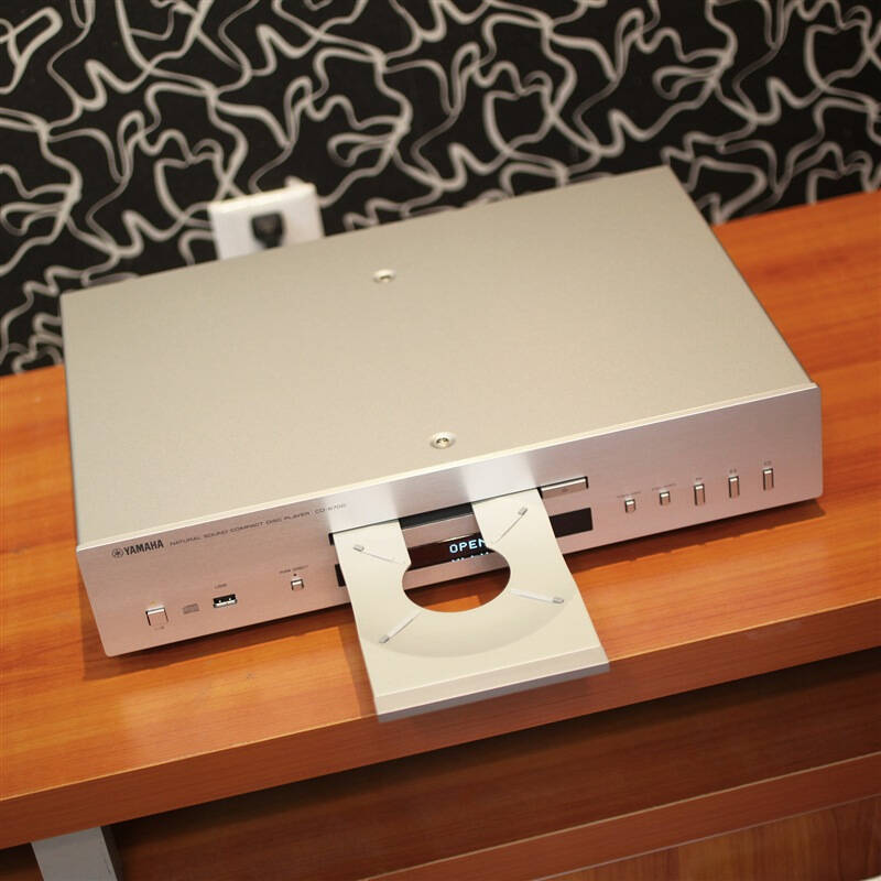 雅马哈(yamaha) cd-s700 cd播放机 (银色)