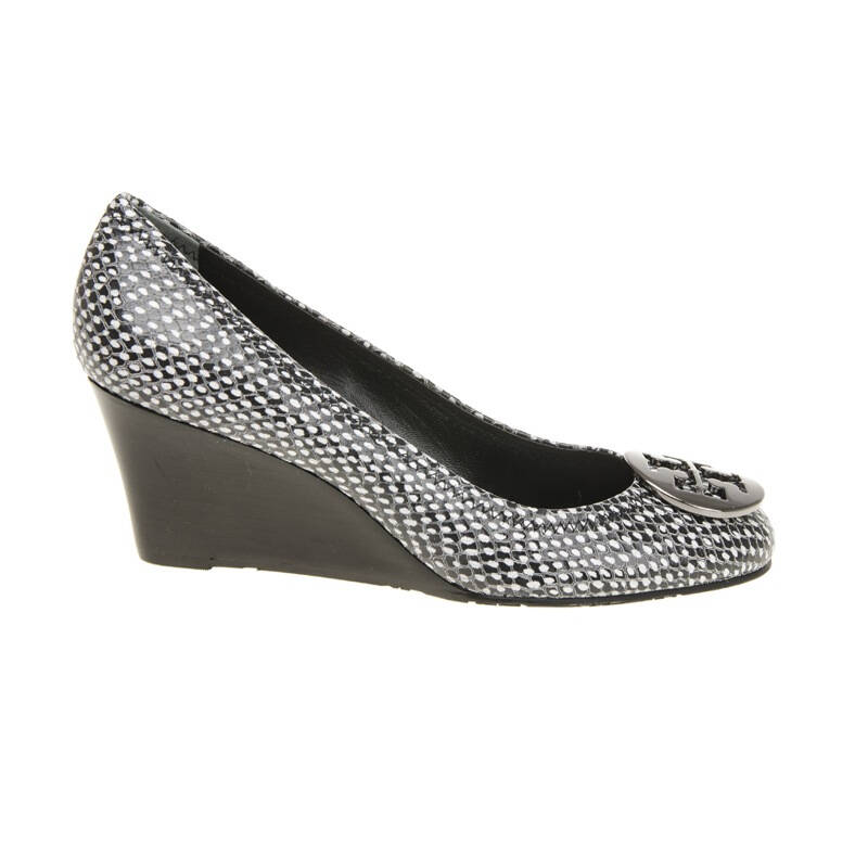 tory burch 托里·伯奇 女士黑白色logo 装饰麂皮坡跟鞋 51138204 015