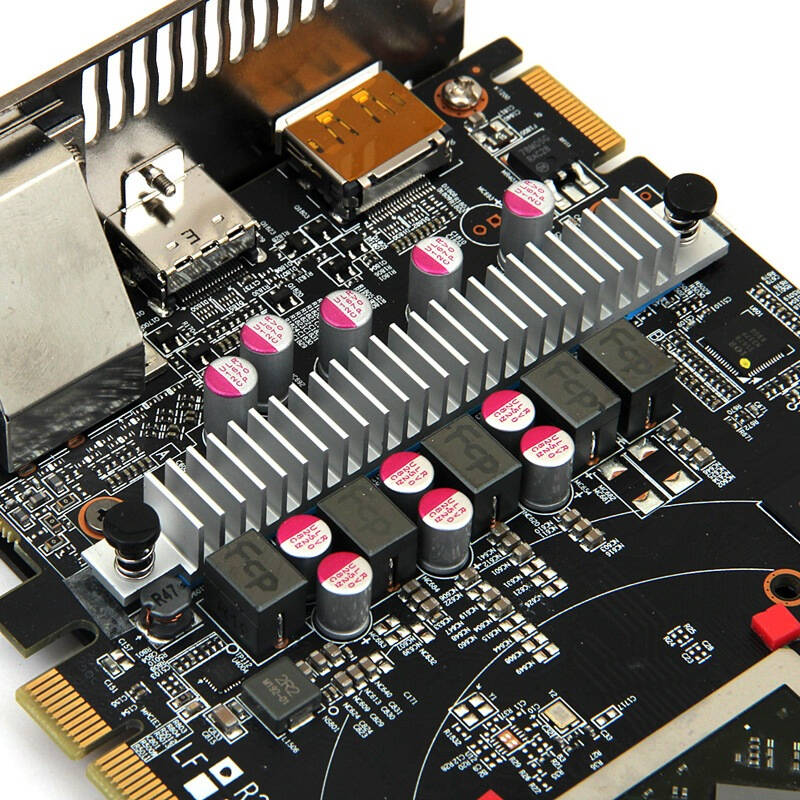 迪兰(dataland)r9 270x 酷能 2g dc 1060/1100/5700 2gb/256bit gddr5