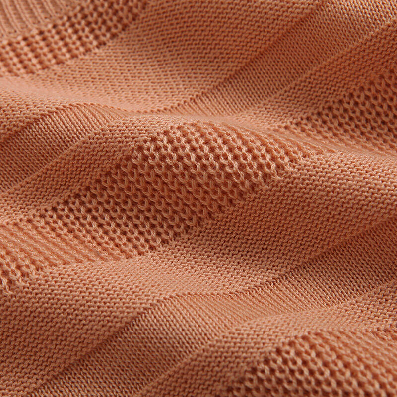 圣诞狂欢季拉谷谷 lagogo 冬季新品亮色时尚纯色百搭圆领针织衫2di5