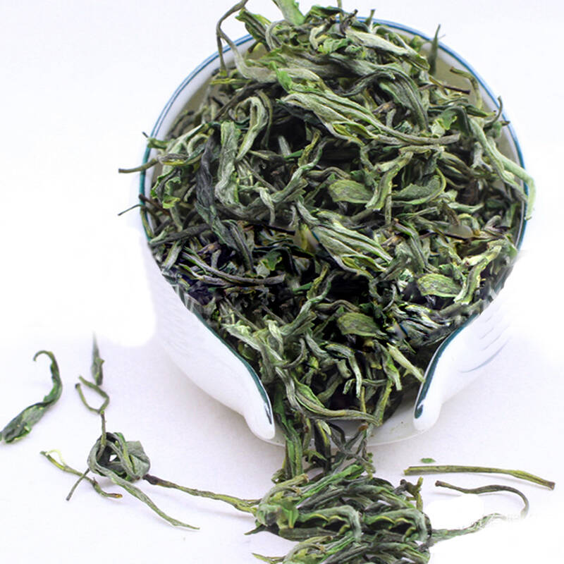 茶语心情 早春绿茶 云南毛峰 大叶种滇绿银丝茶散茶