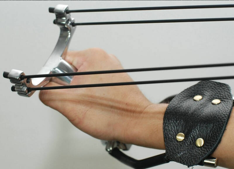 雷暴 正品王氏弹弓 威力大 准确度好