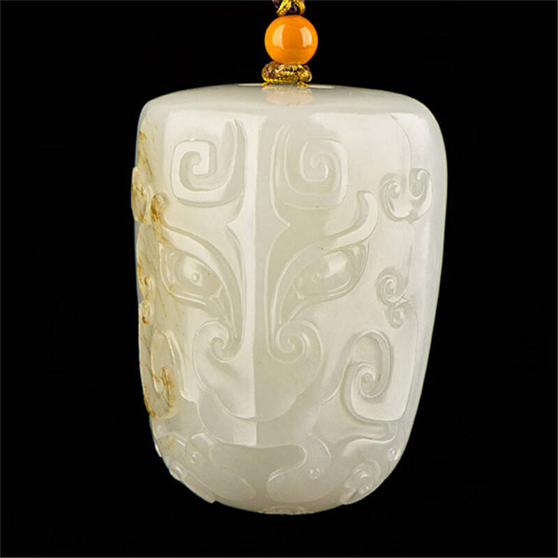 御府新疆和田玉洒金皮白玉籽玉仿古兽面把件