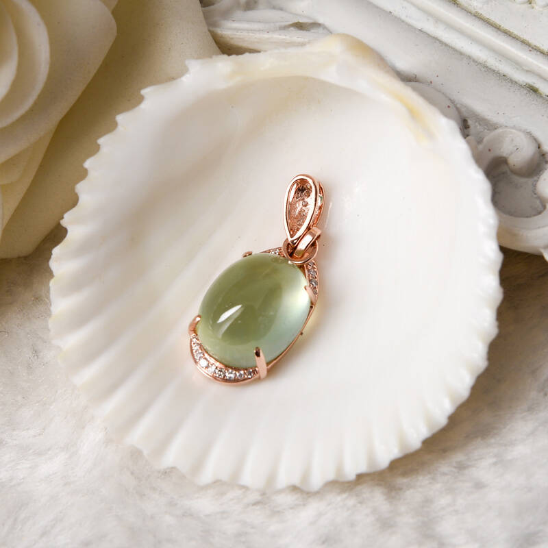 天鑫洋 18k金/玫瑰金吊坠 绿意盈盈 葡萄石钻石吊坠 k金吊坠