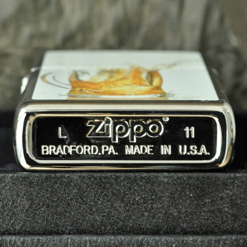 zippo打火机镜面镀铬立体射印啤酒四溅28293