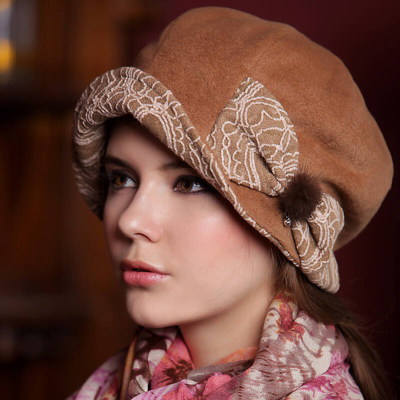 anerli安尔利秋冬新品帽子女式时尚保暖布帽休闲帽bqa-21-105 驼色 57