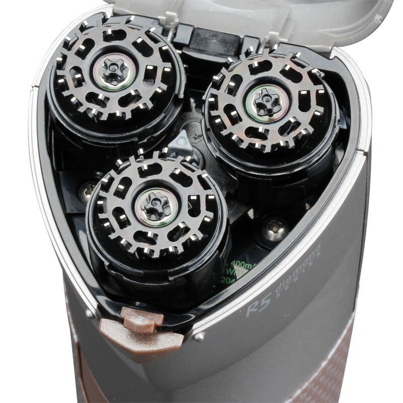 雷名顿(remington) r520三刀头电动剃须刀 bmw设计理念