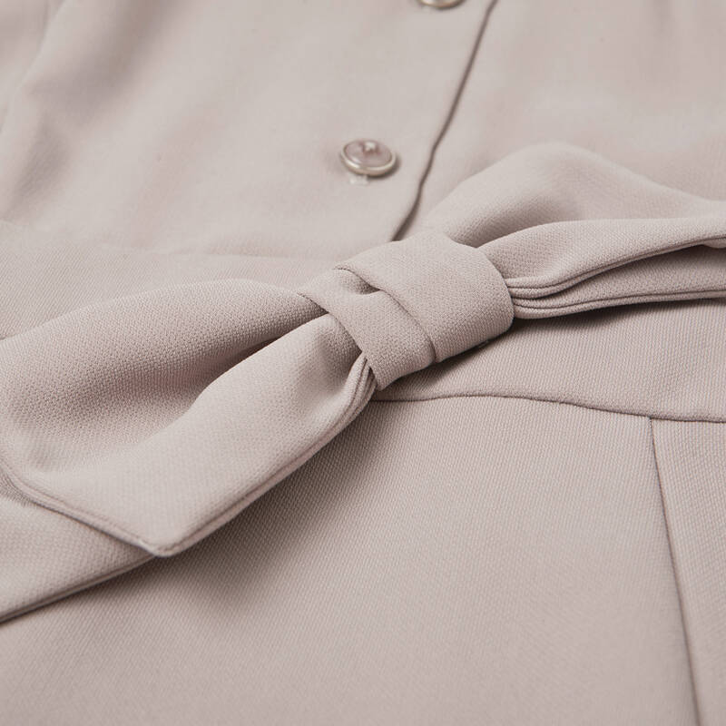 十月传奇2015初夏新品 无袖衬衫领蝴蝶结修身连衣裙女ssl501208 灰色