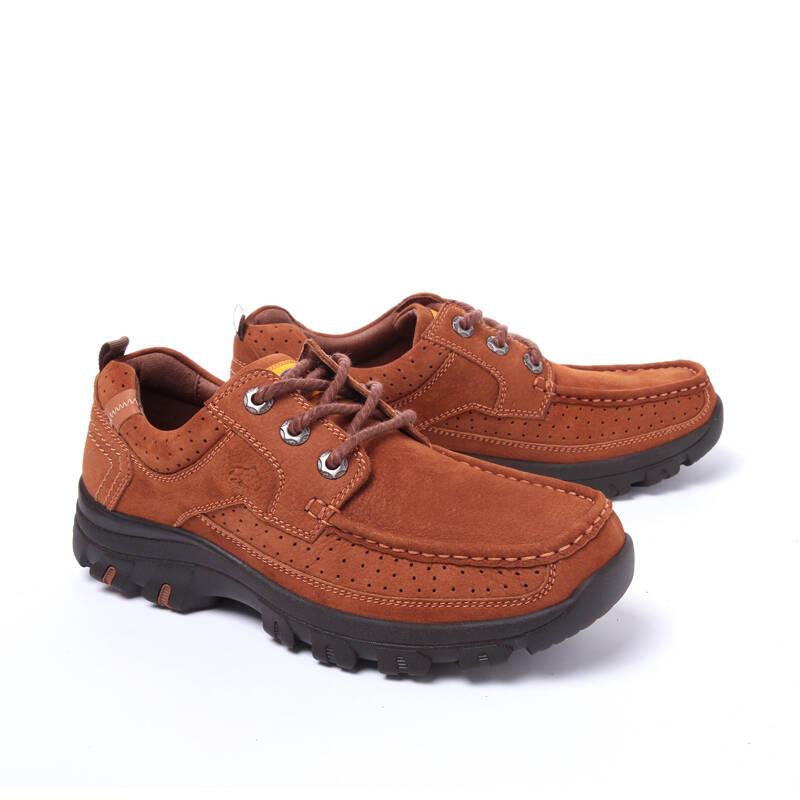 公牛巨人(bulltitan)男士时尚休闲鞋 磨砂系带户外休闲男鞋 浅棕色 42