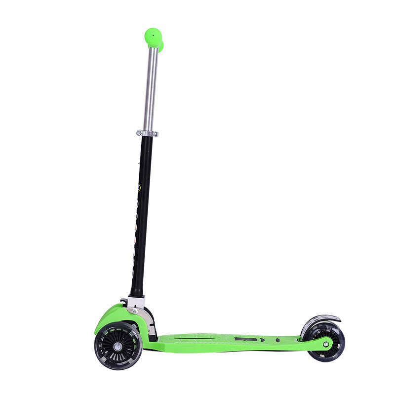 名马 儿童滑板车三轮闪光踏板车四轮男女滑轮车 绿色(儿童折叠款)