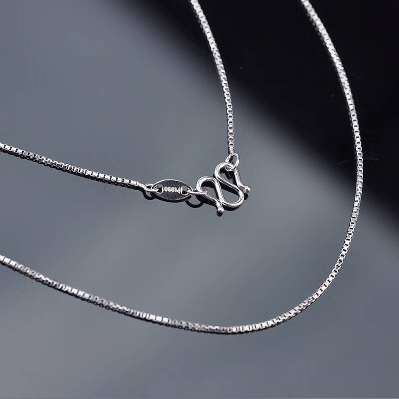 loveher 铂金项链女款 白金锁骨链pt990 简约盒子链细盒仔链吊坠配链