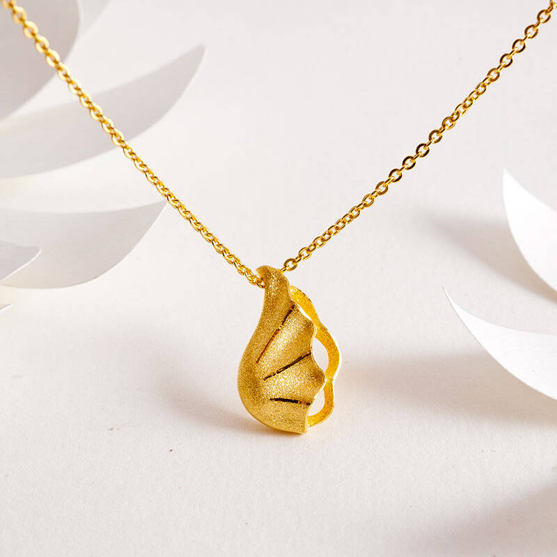 潮宏基珠宝 海洋系列小贝壳 黄金足金吊坠项坠 工费75元 约1.3*2.