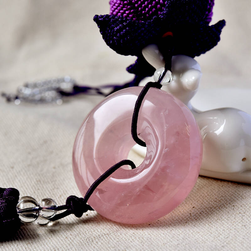 灵菲 天然粉晶平安扣车挂 水润光泽水晶车内饰品 汽车挂件