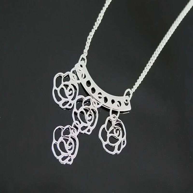 首饰 银饰 吊坠/项链 > 迈姿饰品女韩国短款时尚925纯银玫瑰花镂空