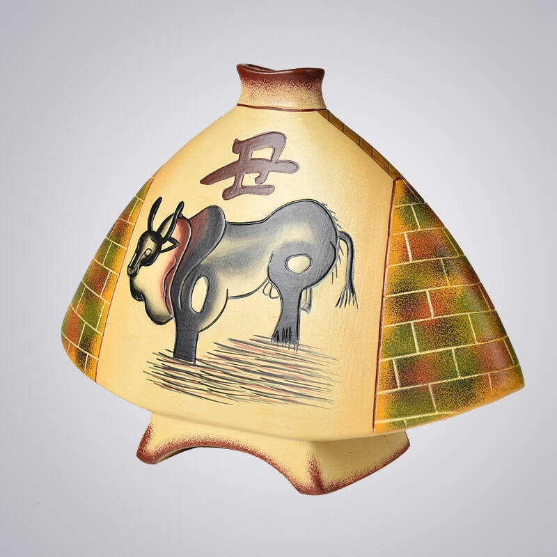 家爱家 新现代家居摆件 三角至尊 牛顶天 客厅前台 家庭主卧店铺开张