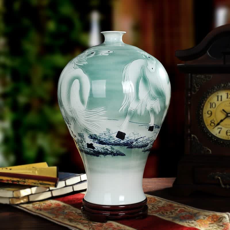 艺品瓷轩 景德镇陶瓷器 纯手工雕刻马花瓶 现代时尚客厅工艺品摆件