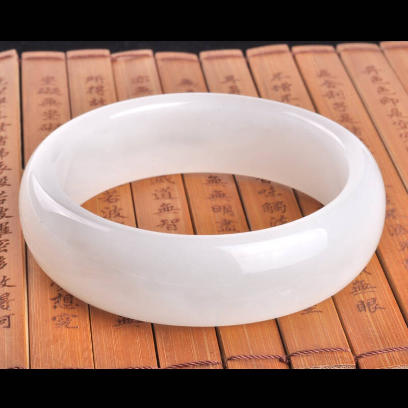 炎黄珠宝 天然和田玉手镯 白玉手镯 软玉手镯玉镯子599