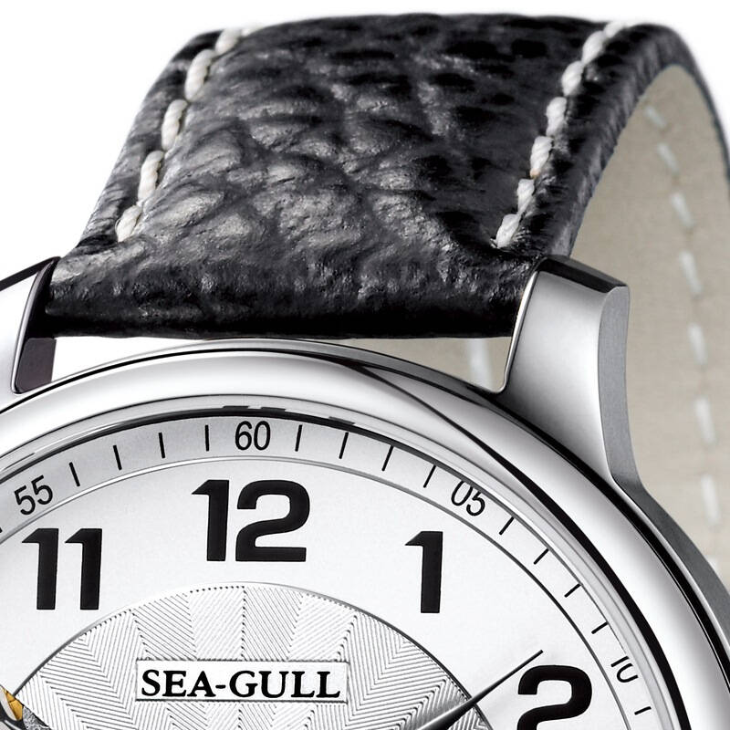 海鸥(seagull)手表 商务休闲系列半镂空纤薄设计手上链机械男表m222sk