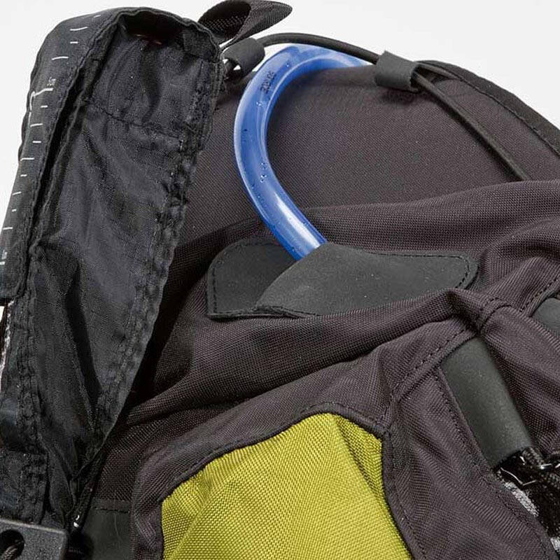 arcteryx始祖鸟 quiver斜挎包 5914 绿色/lime 00