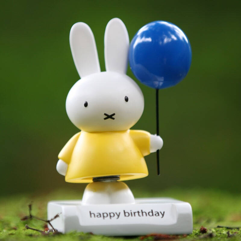 米菲 汽车摆件 可爱摇头公仔 汽车内饰 限量版 气球 自营