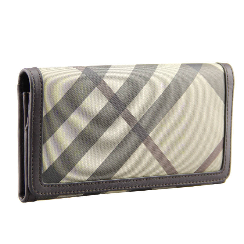 博柏利 burberry 女士卡其色经典长款钱包摁扣 3558445