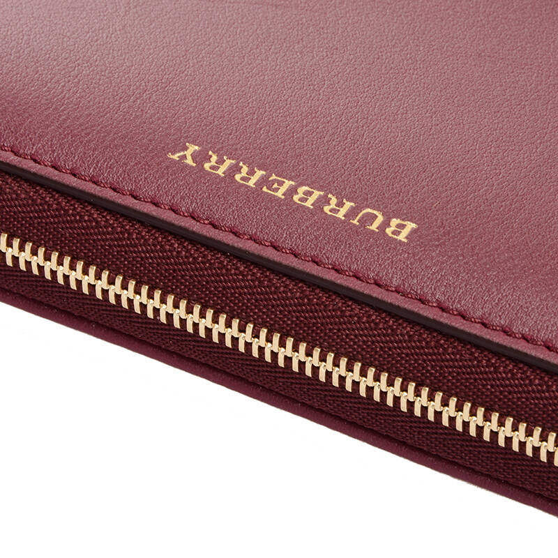 burberry 巴宝莉 女款horseferry系列深梅红色格纹织物配皮拉链长款