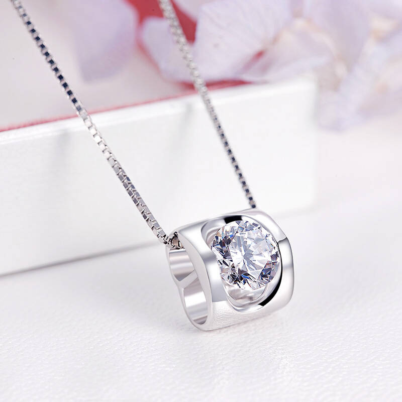 伊泰莲娜(italina)珍爱 项链 925银 时尚 送礼 银色