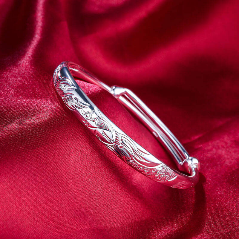 闪购自营 鸣钻国际 s990银女士手镯龙凤镯 精致亮面版 推拉手镯 大小