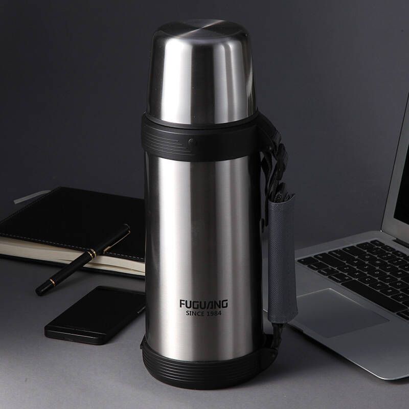 富光 车载便携 时尚旅行大容量保温水壶 1000ml 本色