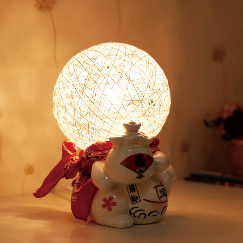 达埔(dapu)招财猫灯创意礼品创意欧式客厅装饰台灯小礼物 招财灯