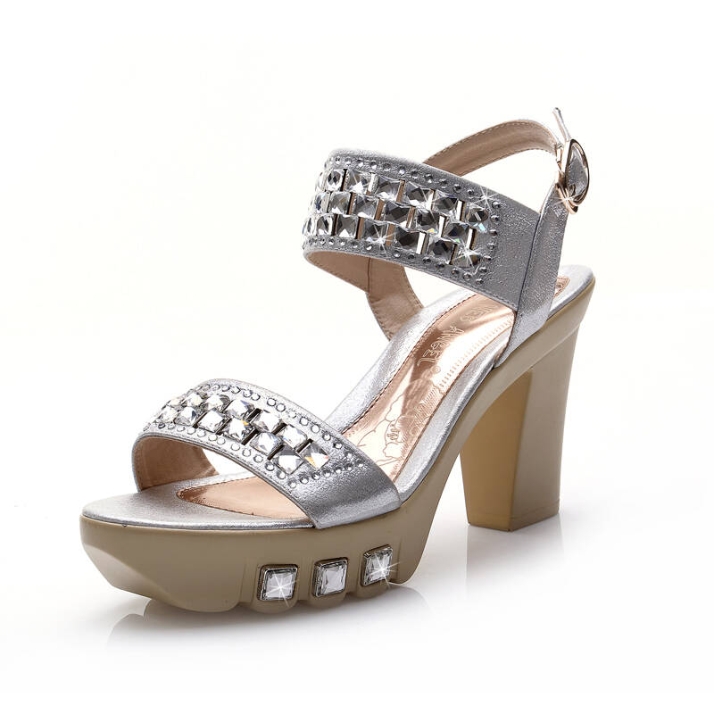 邻家天使 夏季新款凉鞋时尚女鞋粗高跟防水台鱼嘴鞋156 银色 39