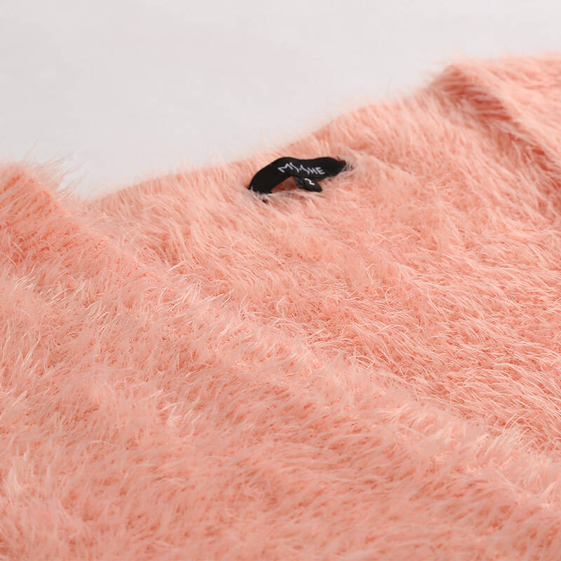 msshe加大码女装2015新款冬装 纯色羽毛纱毛衣开衫外套8589 虾粉色