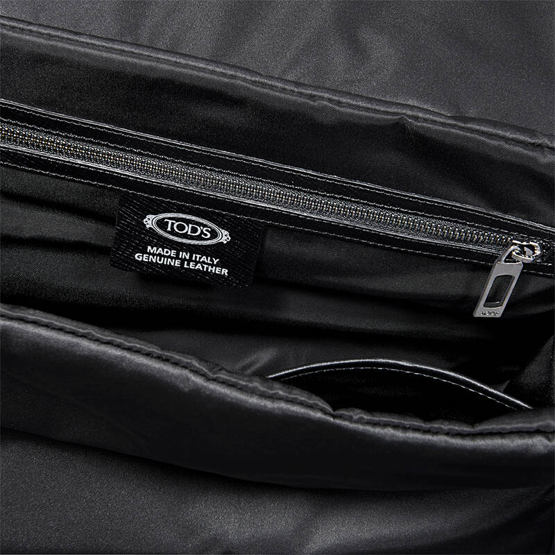 托德斯tods男包男士高科技面料斜挎包 xdmmcqy9300