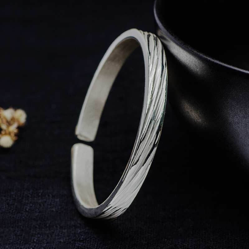 追银族 时尚锤纹手镯 纯手工银饰手镯 s999女款银镯子 时尚银饰 纯