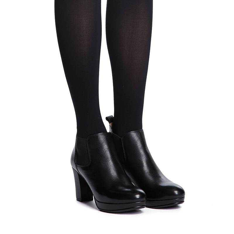 哥弟女靴圆头松紧粗跟短靴910021 黑色 36